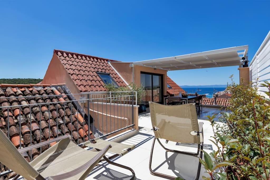 The Square Makarska, Lux App In The Heart Of The City Buitenkant foto