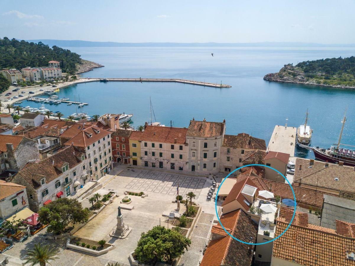 The Square Makarska, Lux App In The Heart Of The City Buitenkant foto